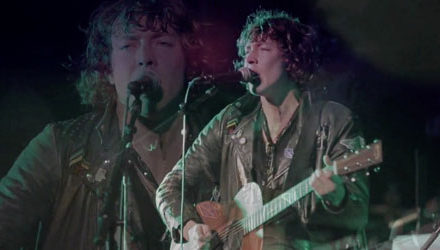 Barns Courtney rocks out for Carson Daly