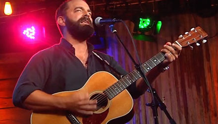 Today In Nashville welcomes Drew Holcomb’s Family
