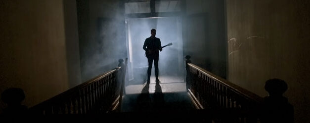 Phillip Phillips is Dancing With Your Shadows