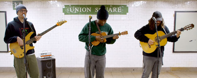 Mon Rovîa has a Heavy Foot in the subway